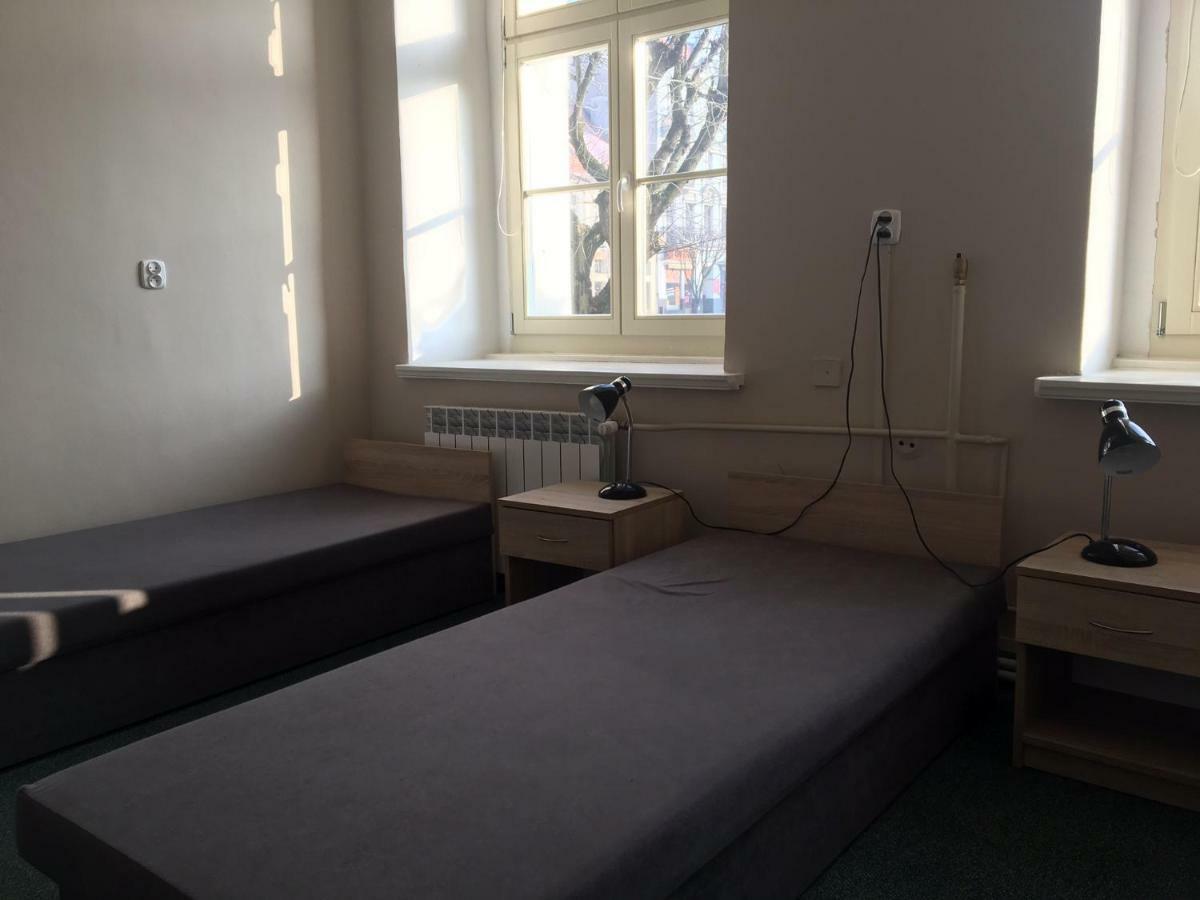 Hostel Staromiejski Гнезно Екстер'єр фото